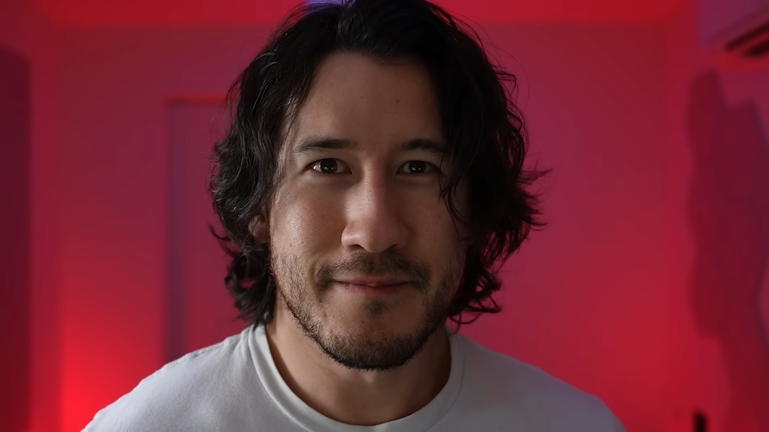 Iron Lung’s new ‘Markiplier mode’ surrounds you with the YouTuber’s meme faces while you explore the depths of the blood ocean