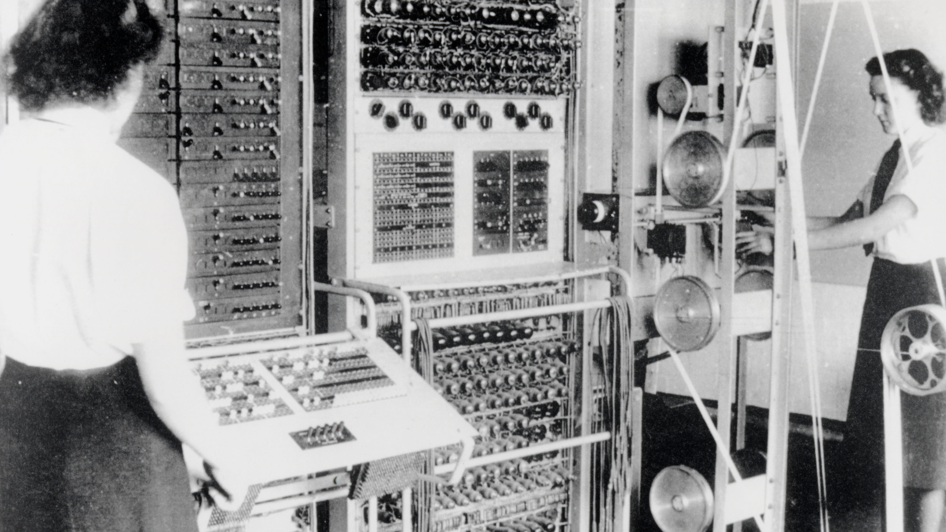 Your PC might be cool, but it’ll never be Colossus—an 80-year-old beast as tall as a person that could ‘read Hitler’s mind’