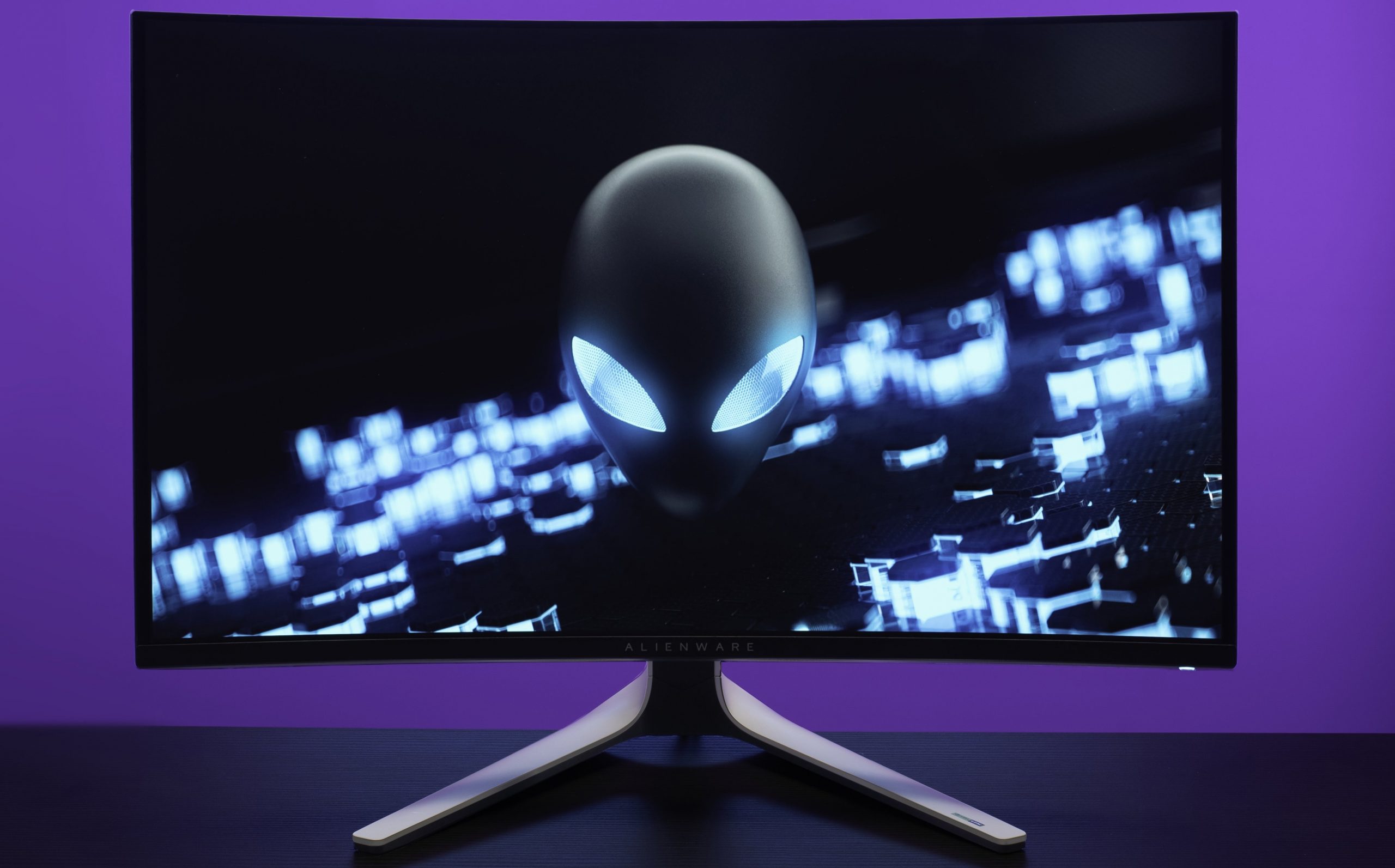 Alienware’s new 32-inch 4K 240Hz OLED gaming monitor is made of pure want