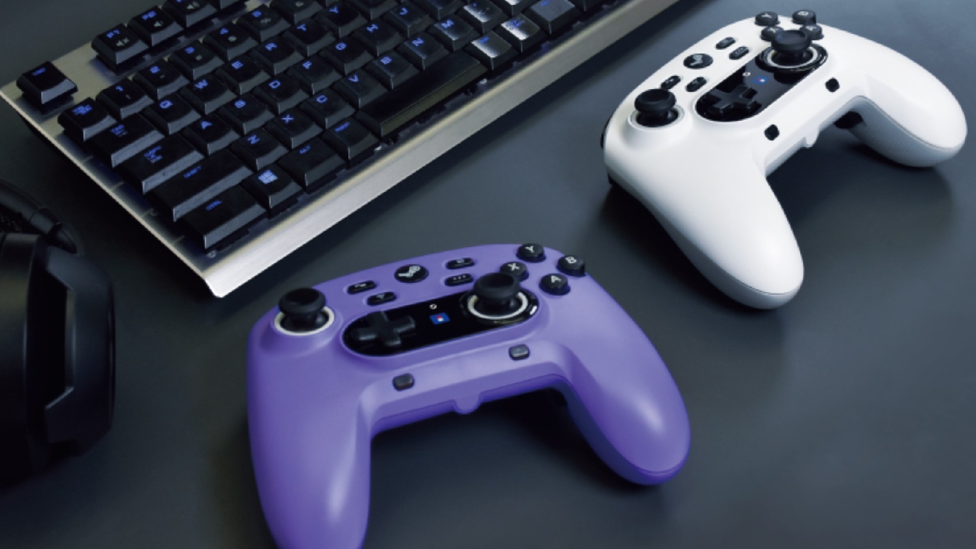 Hori’s new ‘Steam Controller’ might be the first third party Steam hardware we’ve seen in years, but where are its trackpads, its adorable owl-like face?