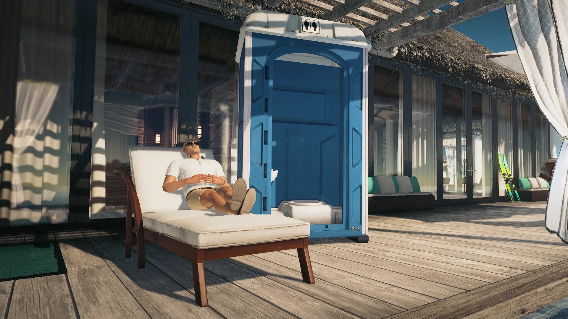 Modder creates Hitman 3’s ultimate weapon: A portable, inflatable toilet you can deploy anywhere to drown your targets in