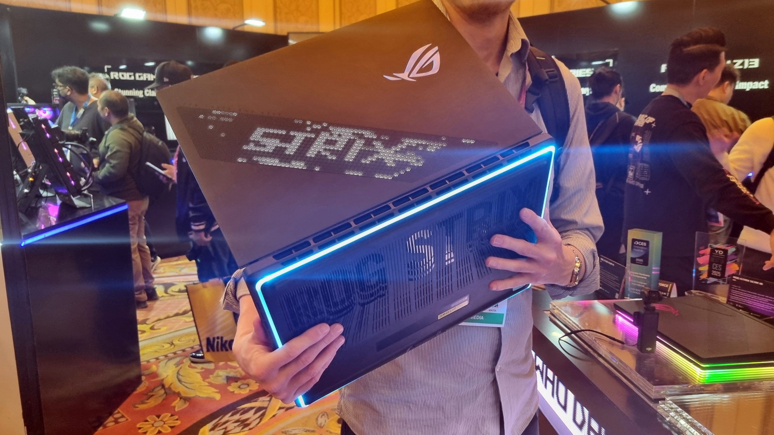 The Asus ROG Strix Scar 18 now looks like a dazzler of a gaming laptop, even if it’s still a bit of a paving slab