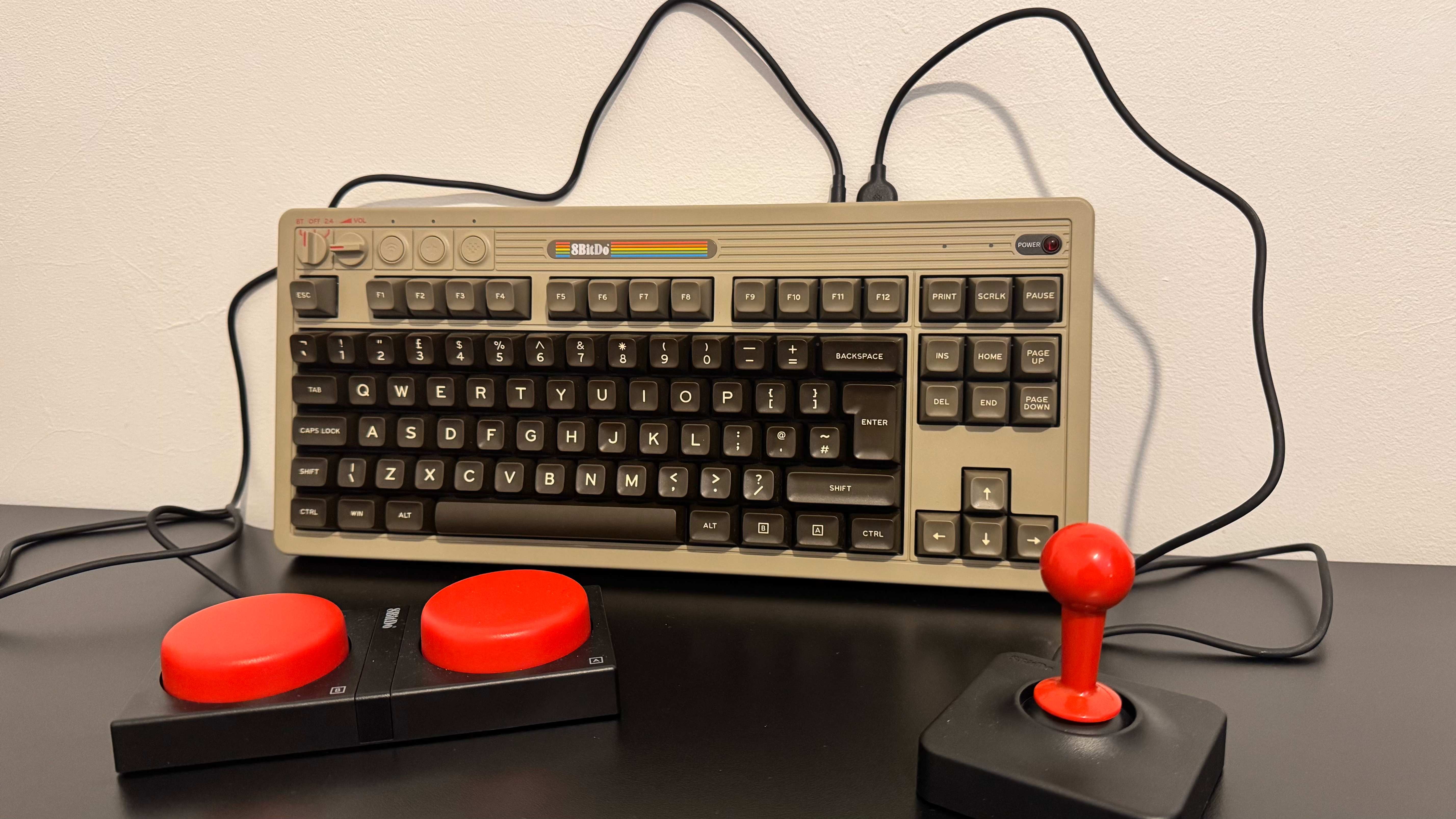 8BitDo Retro Mechanical Keyboard review (C64 Edition)