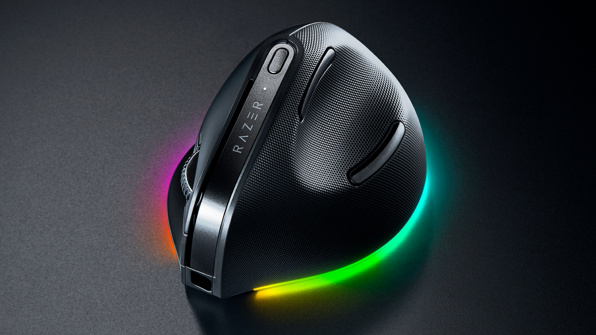 Razer has made a wild-looking wireless ergonomic mouse with six month battery life and it’s making my eyes go funny