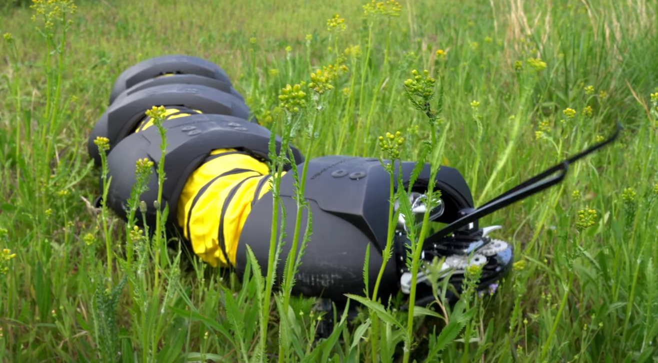 Great, so now farms are going to be crawling with giant robobugs like something straight out of Horizon Zero Dawn