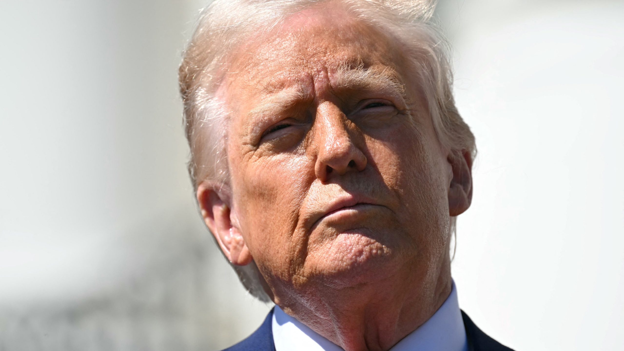 AT&T says ‘um actually’ to President Trump after he blames the internet provider for conference call woes