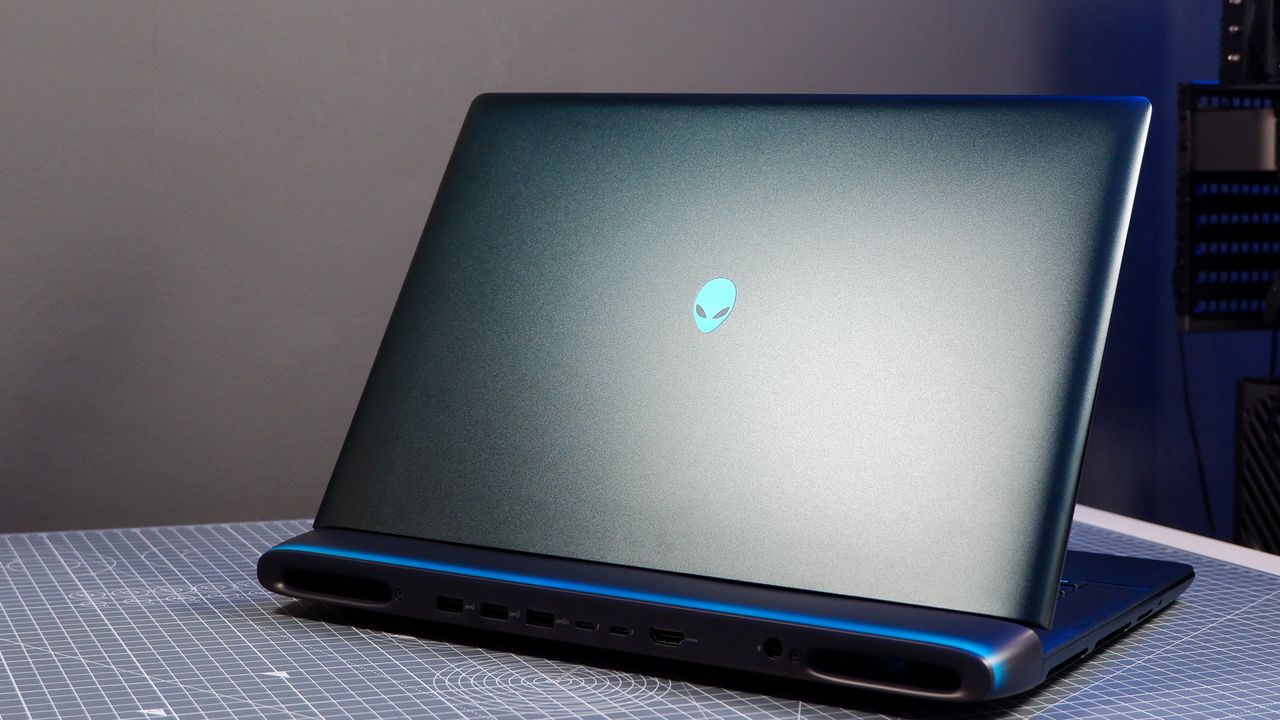 Alienware 16 Area-51 review