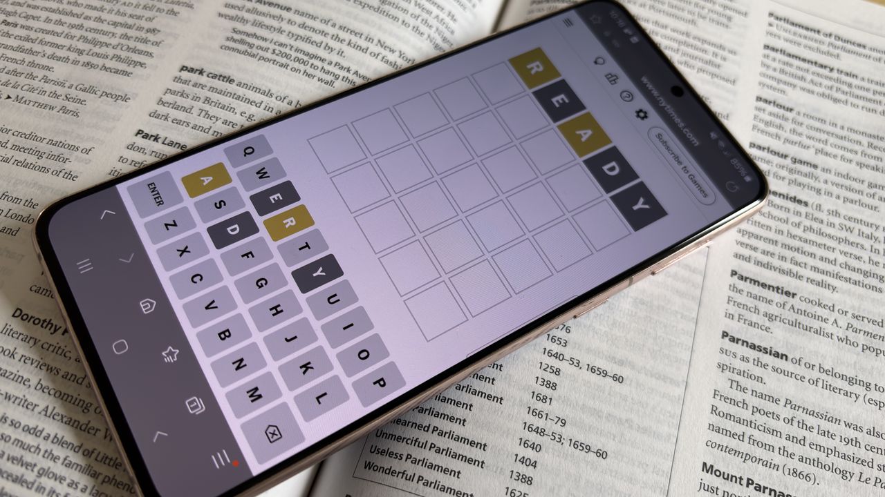 Today’s Wordle clues, hints and answer for September 28 (#1562)