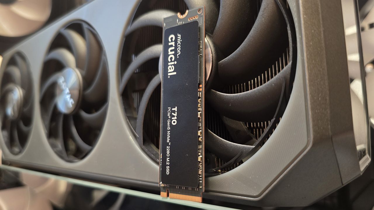 Crucial T710 2 TB NVMe SSD review