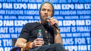 Ryan Hurst, the voice of Thor in God of War: Ragnarok, will star as Kratos in the God of War TV series on Prime