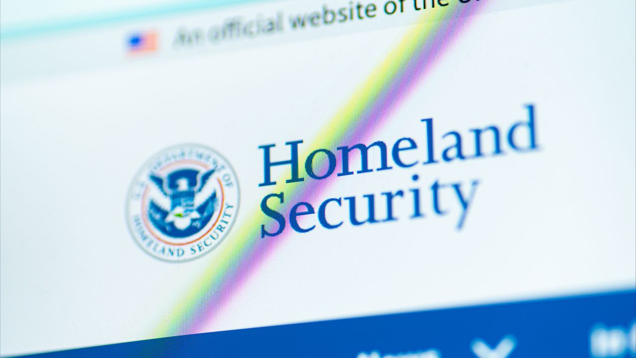 US Department of Homeland Security has reportedly demanded personal information about ICE’s critics from Discord, Reddit, Google, and Meta—and at least 3 of those platforms have complied