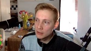 Dev breaks down in tears when 4 years of work are rewarded with $250,000 earnings in a week: ‘I don’t know why people are so nice’