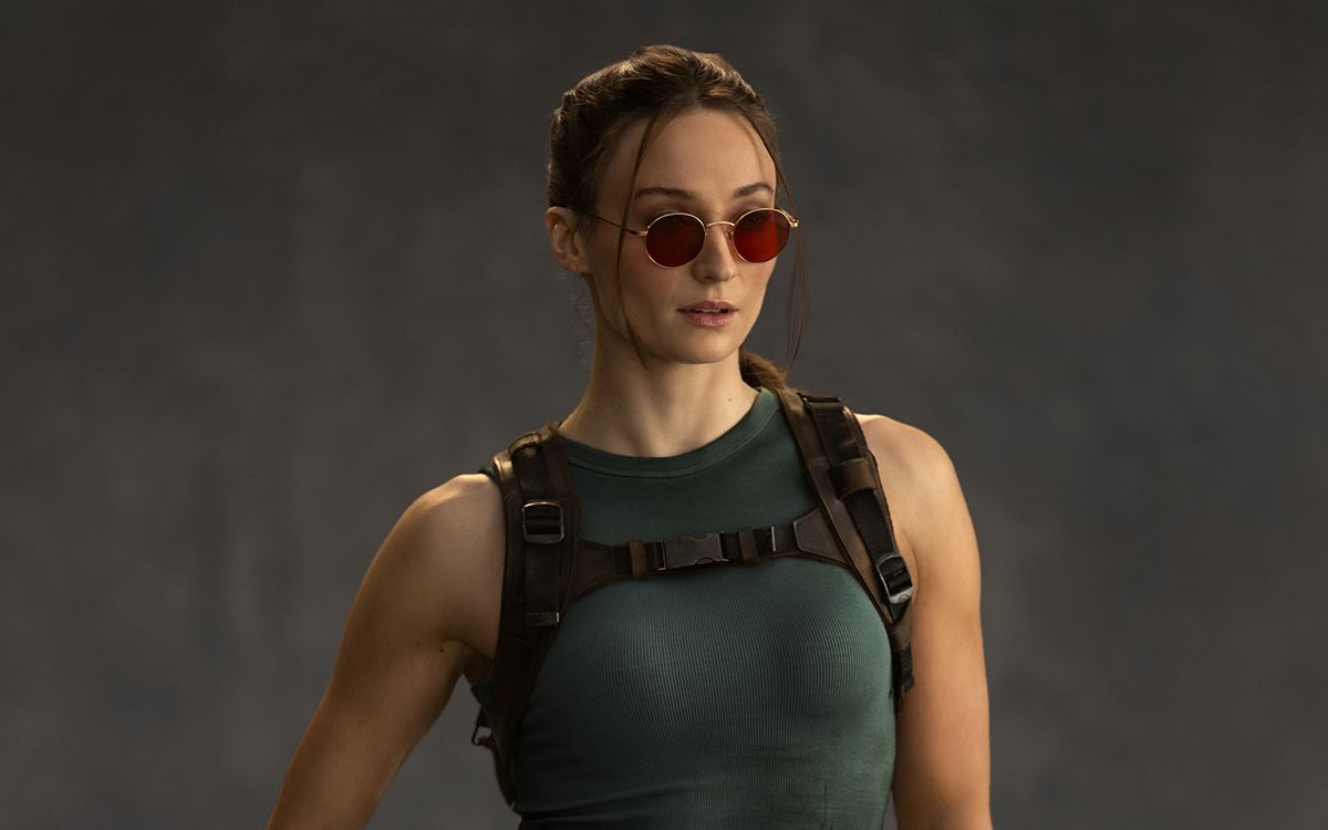Two and a half months into the filming of Amazon’s big budget Tomb Raider TV show, star Sophie Turner has suffered an on-set injury that has ‘paused’ production