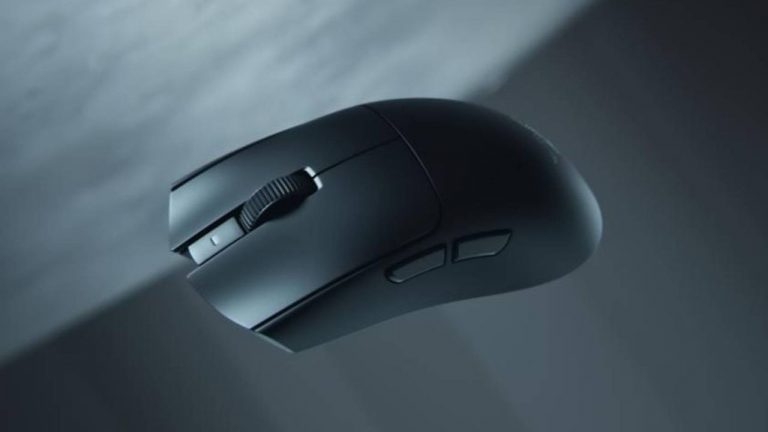 Razer’s web-based gaming mouse and keyboard software is finally leaving beta, just in time for the Viper V4 Pro