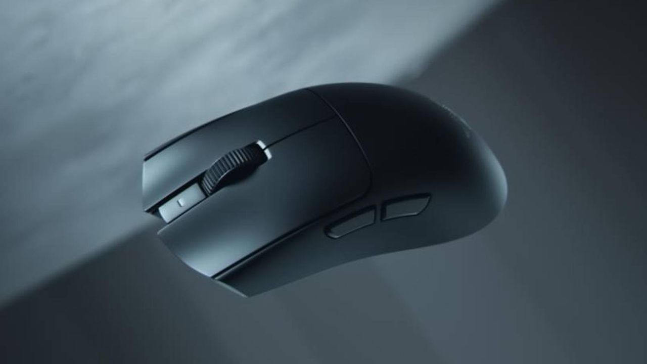 Razer’s web-based gaming mouse and keyboard software is finally leaving beta, just in time for the Viper V4 Pro