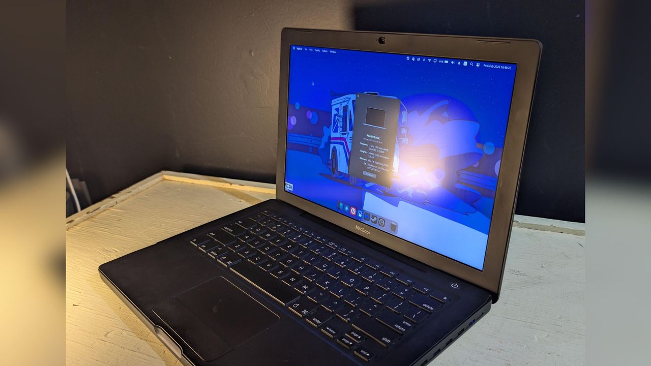 This creator shoved a Framework inside of a 2006 MacBook: ‘A reimagined classic, that’s only a little bit janky’