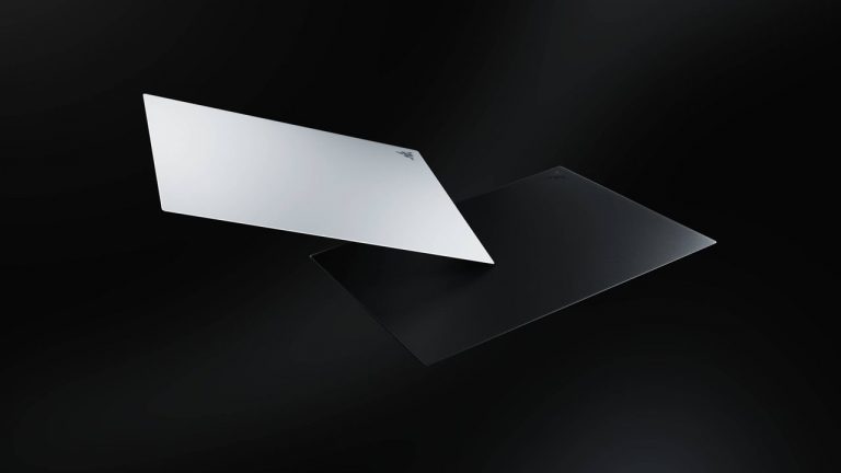 Razer has just announced the world’s thinnest glass mouse pad and it looks gorgeous