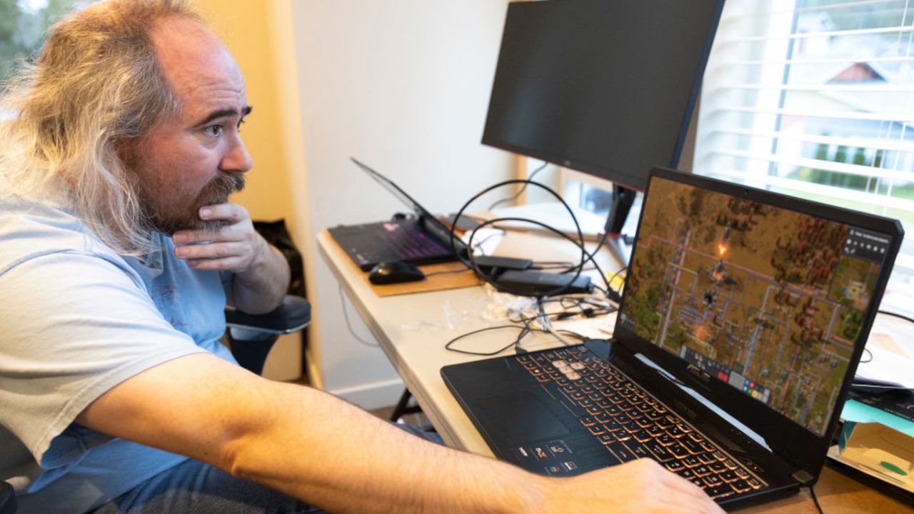 Tarn Adams, co-creator of Dwarf Fortress, has over 1,400 hours in Factorio and is currently obsessed with terraforming games: ‘Dwarf Fortress just doesn’t accommodate a full-on sci-fi thing’