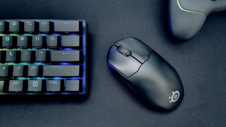 Lucky Redditor gets hands on unreleased Steelseries Rival Pro Mini, revealing another UWB wireless gaming mouse will soon hit the market