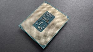 Guess what else the PC industry is short of now? Yes, that’s right: multilayer ceramic capacitors