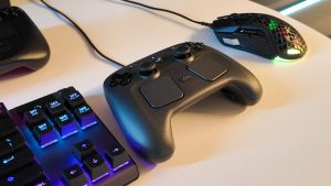 ‘Average Valve W’: After some Steam Controller packages were sent to the wrong country, Valve is reportedly giving ‘any standard-edition title’ to affected shoppers