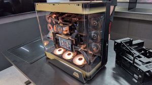 MSI’s Maestro 900R case is almost here. Tremble in fear, poor wallet