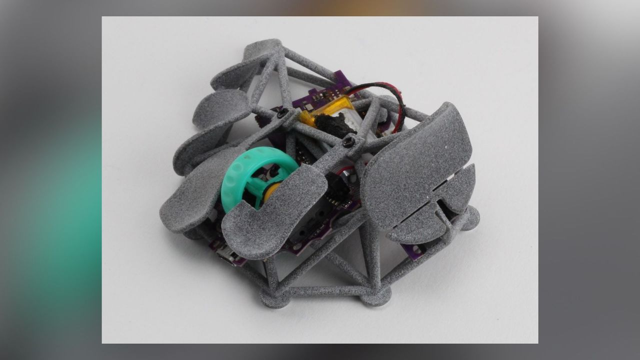 This custom fingertip mouse is one of the weirdest I’ve seen and now you can build one for yourself, though you’ll need to sacrifice another mouse first