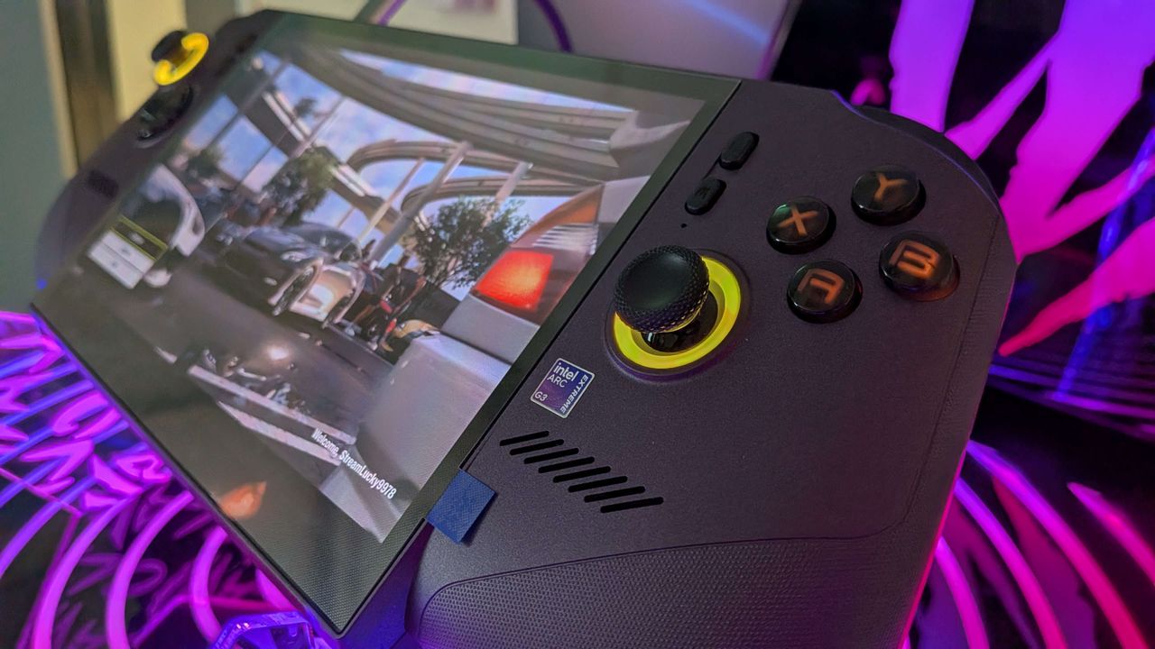 It looks like more handhelds will soon be able to run SteamOS if this MSI Claw gameplay test is anything to go by