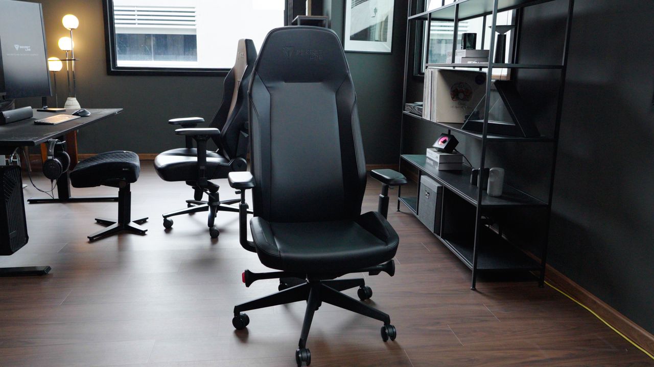 Secretlab’s new Atlas chair is cheaper, slimmer than the Titan Evo and I’ve been sitting comfortably in it for the past couple days