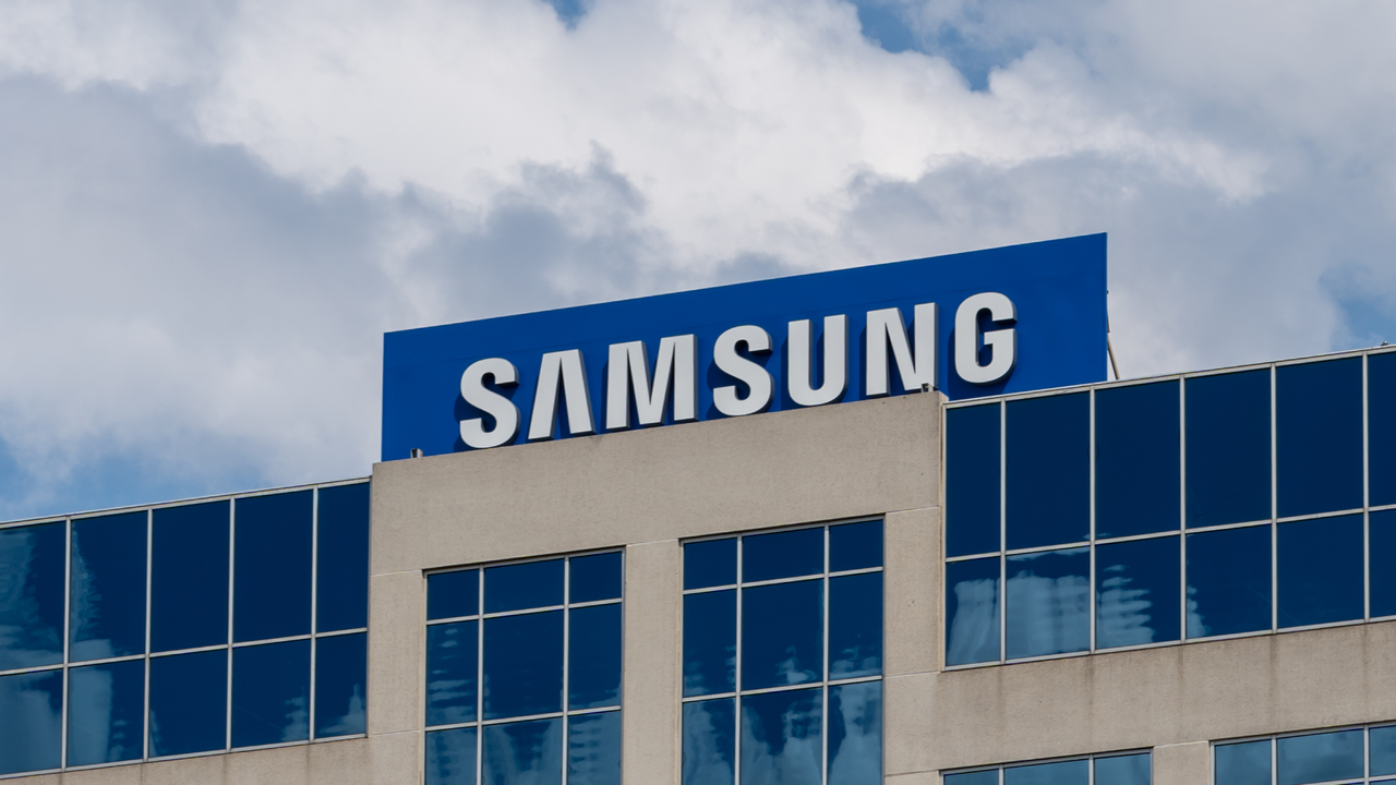 Gleefully counting its billions, Samsung cries warning of a ‘severe’ memory supply crisis next year