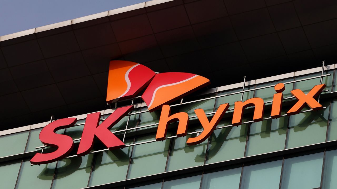 SK hynix to invest over $60 billion in chip plants in South Korea, but the memory crisis still seems a long way from being over