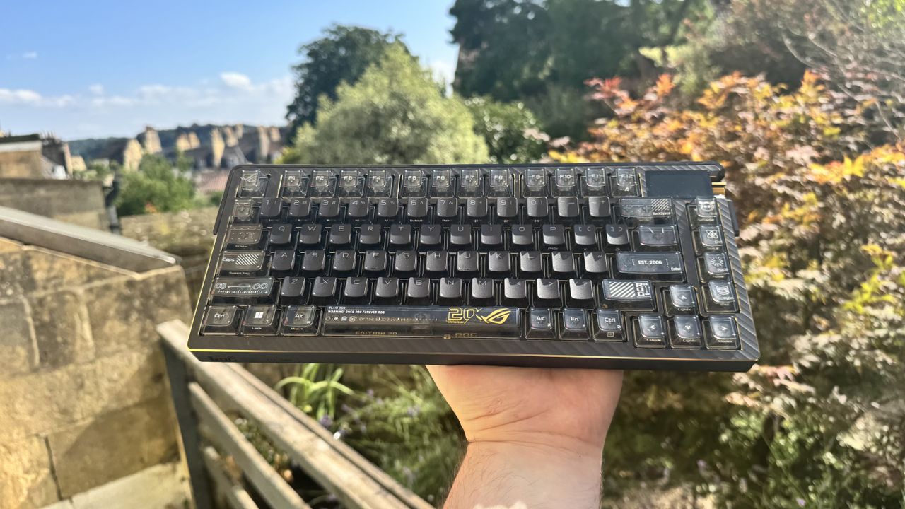 Asus ROG Azoth Extreme Edition 20 review